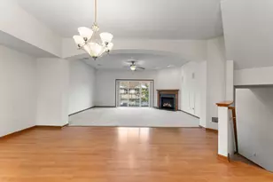 10859 Kingsfield Ln, Woodbury, MN 55129 - Photo 14