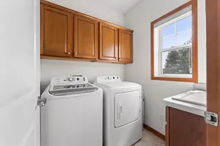 10859 Kingsfield Ln, Woodbury, MN 55129 - Photo 34