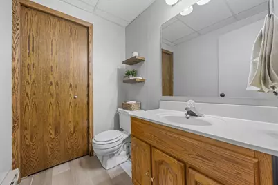 719 10th Avenue E, West Fargo, ND 58078 - Photo 16