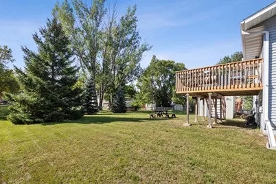 719 10th Avenue E, West Fargo, ND 58078 - Photo 22