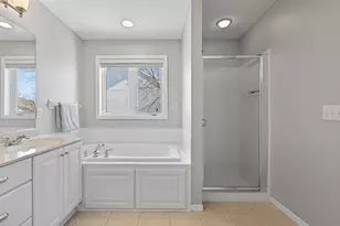 19182 Ismay Ct, Lakeville, MN 55044 - Photo 24