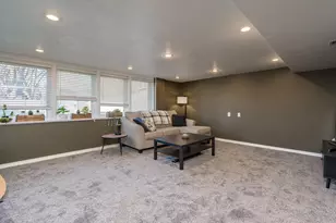 925 E Main St, Mankato, MN 56001 - Photo 16