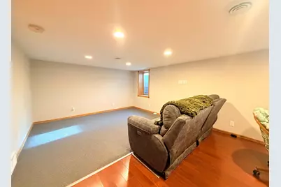 925 2nd Avenue SW, Pipestone, MN 56164 - Photo 22