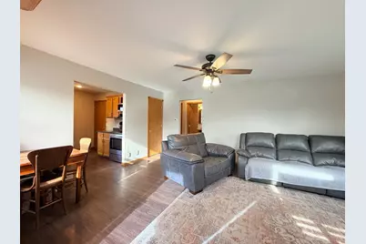 925 2nd Avenue SW, Pipestone, MN 56164 - Photo 6