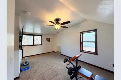 925 2nd Avenue SW, Pipestone, MN 56164 - Photo 18