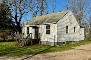 156 Main Street N, Waltham, MN 55982 - Photo 2