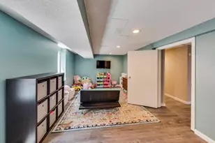 321 E Diamond Lake Rd, Minneapolis, MN 55419 - Photo 32