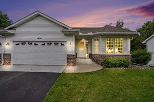 1654 Cohansey St, Saint Paul, MN 55117 - Photo 2