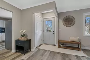 329 4th Ave NE, Saint Cloud, MN 56304 - Photo 4