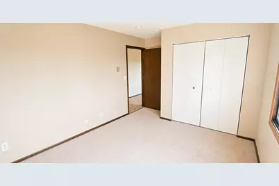 328 Lake Street #7, Clinton, MN 56225 - Photo 10