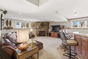 225 10th St SE, Wells, MN 56097 - Photo 24