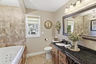 225 10th St SE, Wells, MN 56097 - Photo 14