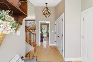 225 10th St SE, Wells, MN 56097 - Photo 4