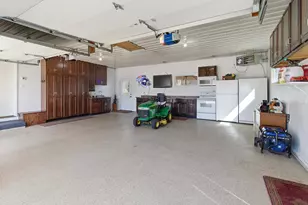 225 10th St SE, Wells, MN 56097 - Photo 32