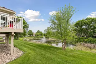 8377 Crabapple Ct, Victoria, MN 55386 - Photo 4