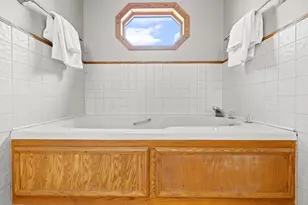 5785 Turtle Lake Rd, Shoreview, MN 55126 - Photo 14