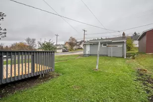 1008 Douglas Ave, Eveleth, MN 55734 - Photo 26
