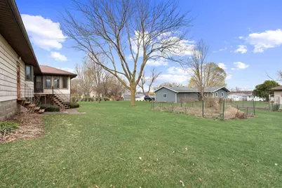 1455 Sunset Drive SW, Owatonna, MN 55060 - Photo 10