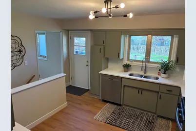 3012 68th Avenue N, Brooklyn Center, MN 55429 - Photo 14
