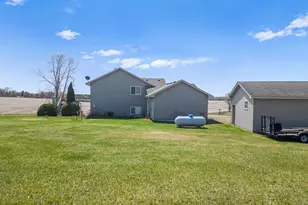 919 189th Ave, New Richmond, WI 54017 - Photo 34