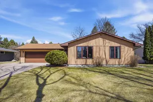 1631 American Way S, Fargo,  58103 - Photo 2