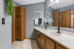 11077 Oregon Curv, Bloomington, MN 55438 - Photo 26