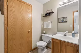 467 Aqua Cir, Lino Lakes, MN 55014 - Photo 12
