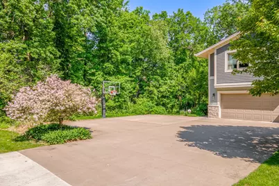 11738 Gentilly Road, Maple Grove, MN 55369 - Photo 16