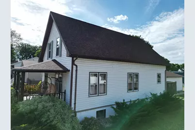 321 E 2nd Street, Redwood Falls, MN 56283 - Photo 4
