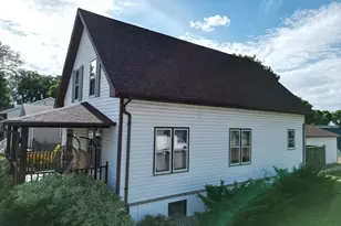 321 E 2nd St, Redwood Falls, MN 56283 - Photo 4