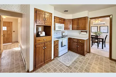 920 Arnold Avenue N, Thief River Falls, MN 56701 - Photo 18