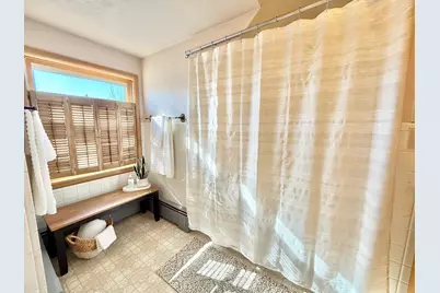 920 Arnold Avenue N, Thief River Falls, MN 56701 - Photo 28