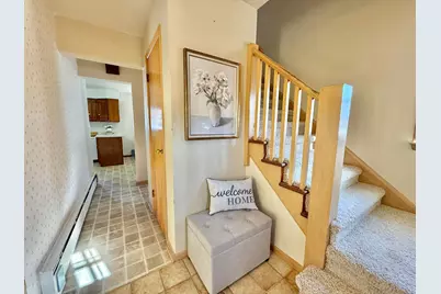 920 Arnold Avenue N, Thief River Falls, MN 56701 - Photo 4
