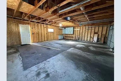 920 Arnold Avenue N, Thief River Falls, MN 56701 - Photo 56