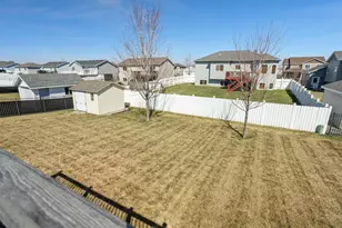 4745 48th Ave S, Fargo, ND 58104 - Photo 6