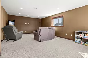4745 48th Ave S, Fargo, ND 58104 - Photo 24