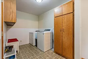 912 10th St, Gaylord, MN 55334 - Photo 18