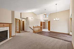 3605 Black Oaks Ln N, Plymouth, MN 55446 - Photo 4
