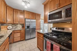 1800 Florence St, White Bear Lake, MN 55110 - Photo 12