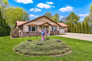17825 Holt Ct, Faribault, MN 55021 - Photo 1