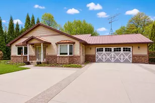 17825 Holt Ct, Faribault, MN 55021 - Photo 4