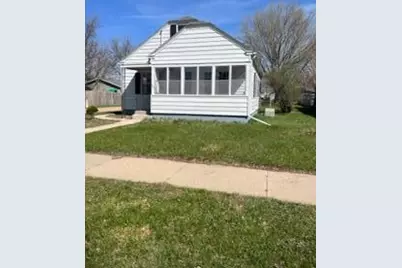 102 8th Street, Windom, MN 56101 - Photo 1