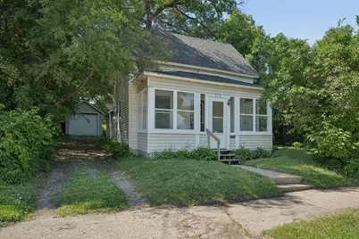 210 Willow Street, Faribault, MN 55021 - Photo 2