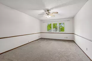 6001 W 98th St, Bloomington, MN 55438 - Photo 16