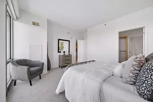 929 Portland Ave, Minneapolis, MN 55404 - Photo 12