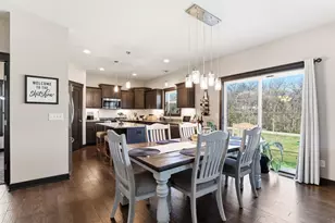 9686 Carbon Ct, Inver Grove Heights, MN 55076 - Photo 8