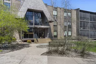 6085 Lincoln Dr, Edina, MN 55436 - Photo 1