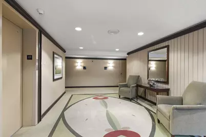6085 Lincoln Drive #317, Edina, MN 55436 - Photo 2