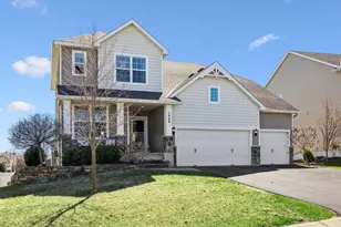 1608 Aspen Dr, Carver, MN 55315 - Photo 2