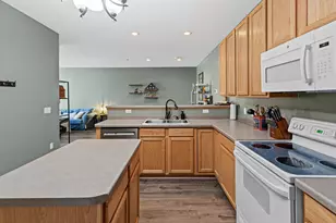 374 Frederick Cir, Hastings, MN 55033 - Photo 10